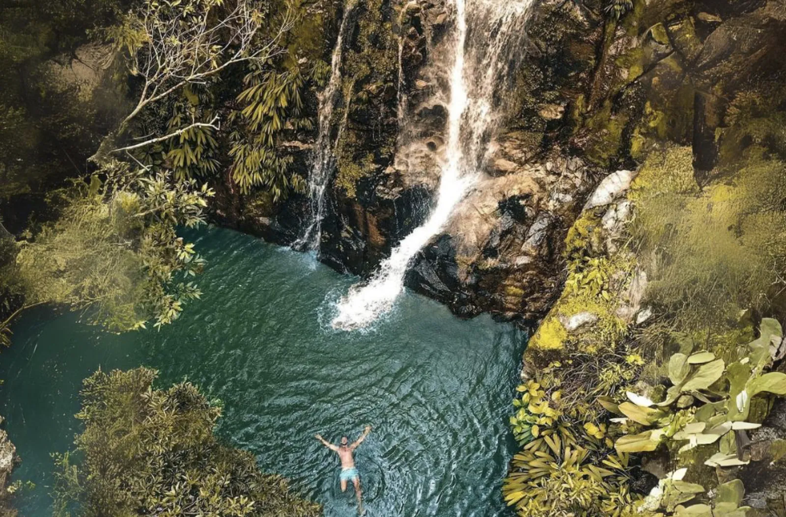 Las caídas de agua de Marinka vistas desde arriba